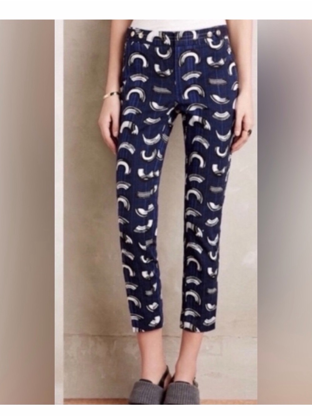 Cartonnier Trouser Navy Blue Printed linen Pants with Cream Crescent Pattern